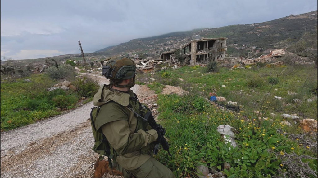 Israeli Soldier Recounts Frontline Experiences Amidst Hezbollah Conflict