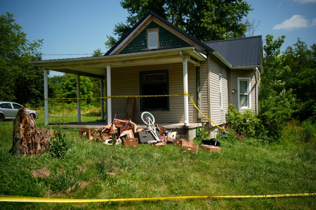 Ohio'da Bir Evden Kurtarılan 16 Çocuk 'Neredeyse Vahşi' Durumdaydı