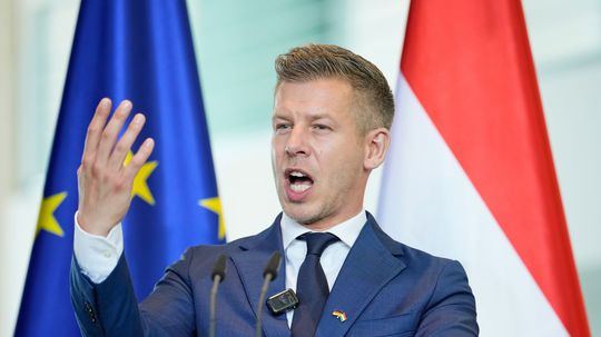 Orbán Hükümeti Olağanüstü Toplantıya Çağrıldı: Magyar'dan Gizemli Açıklama