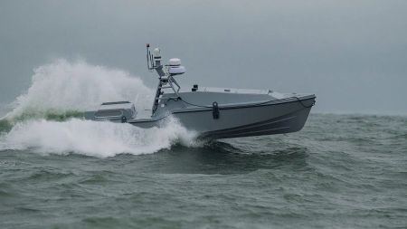 Autonomes Boot rettet US-Piloten aus Seenot